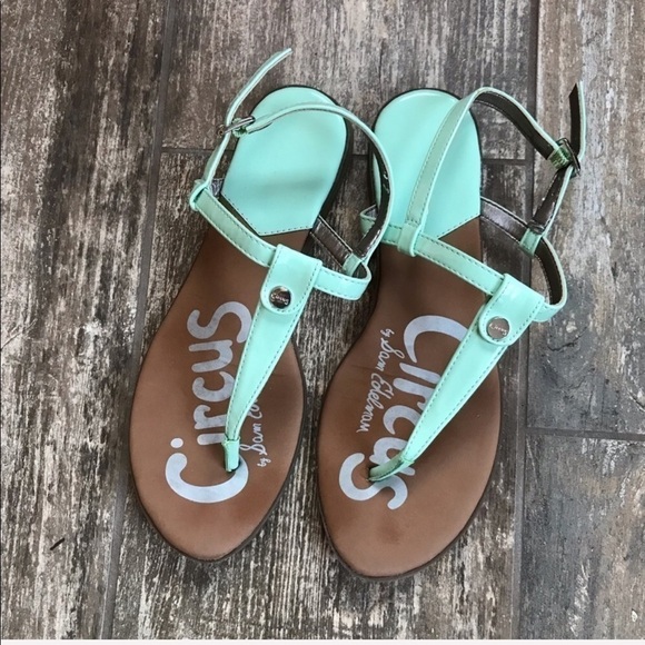 Circus by Sam Edelman pastel mint green Cayden T-strap sandals size 6.5 - Picture 2 of 7